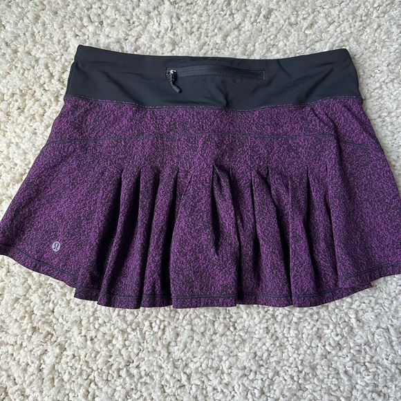 Lululemon Circuit Breaker Skirt Circuit Aurora Black - Picture 4 of 5